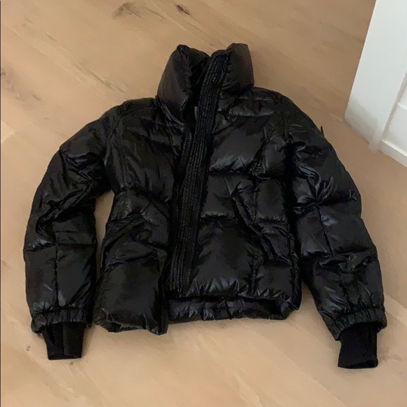 Girls Annabelle (Sam)! - Picture 1 of 3